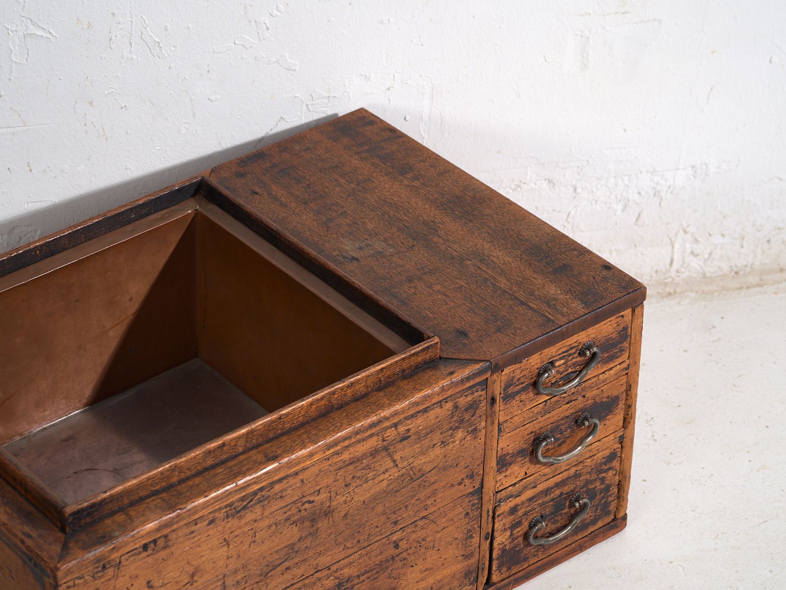 Antique Japanese Paulownia Hibachi – Meiji / Showa Period (C.1890 1945) #93 photo furniture