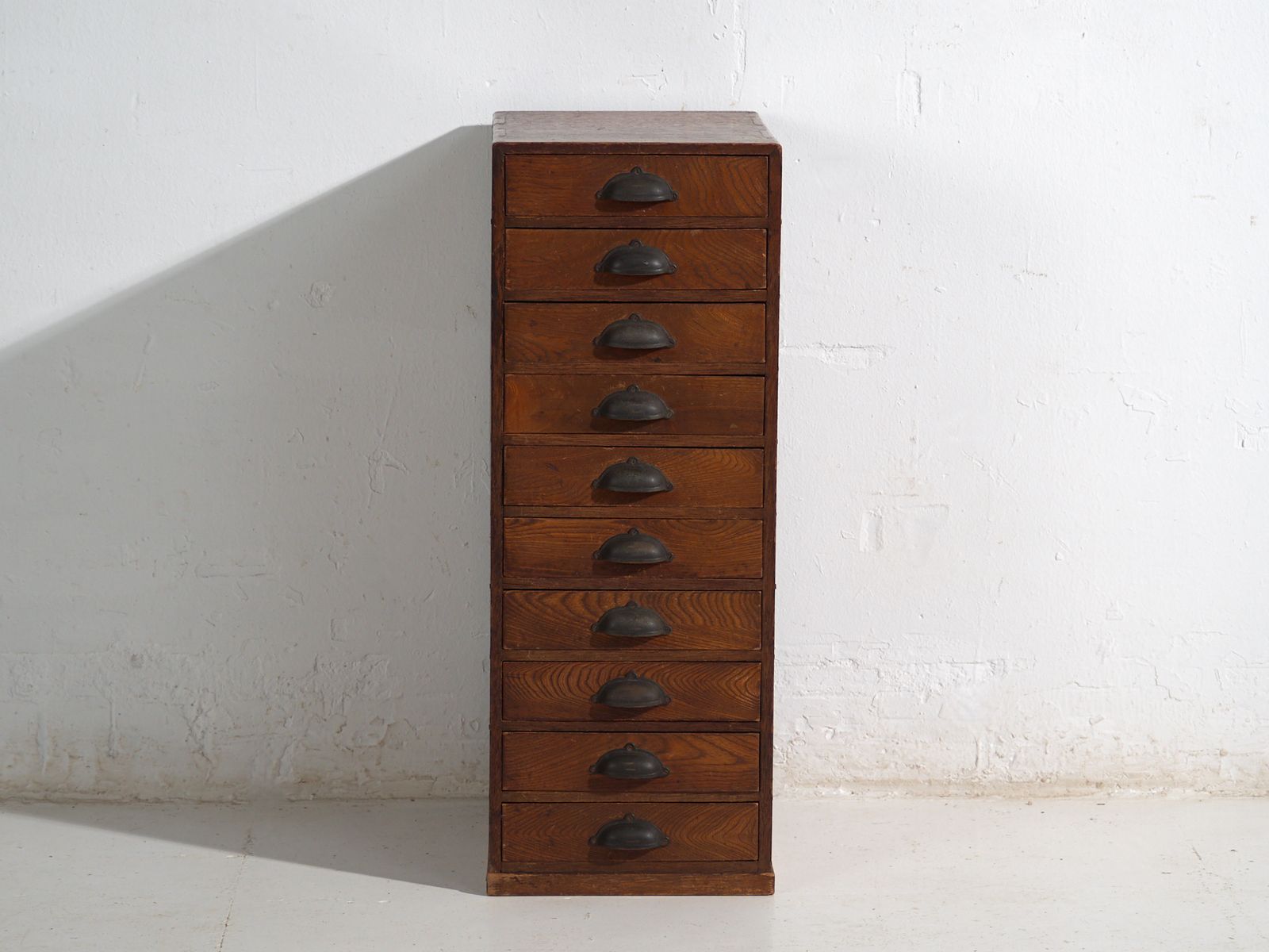 Artist Storage Chest Japanese Ten Drawer Cabinet – Showa Period (C.1950–1979) photo Furniture