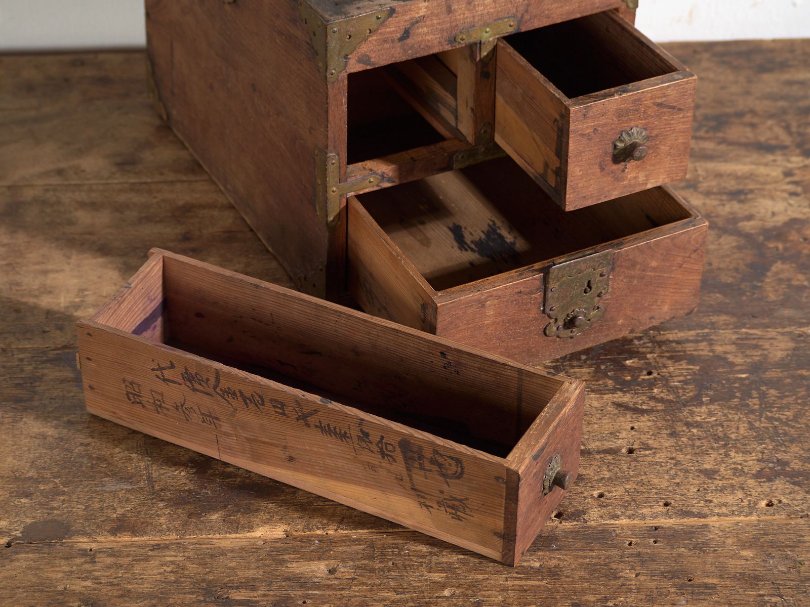 Antique Japanese Storage Box With Drawers And Hinged Lid – Early Showa Period (C.1928) photo 859.0
