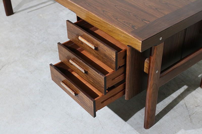Arne Vodder Secretary Model 234 In Rosewood photo 2160.0