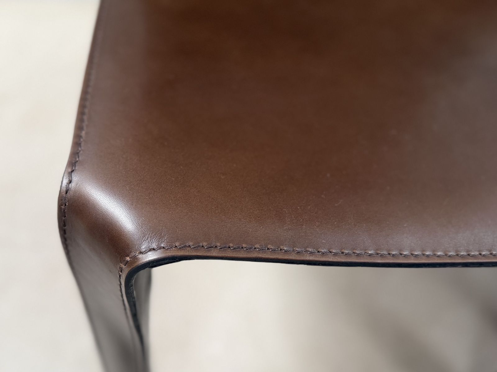 3995.0 Mario Bellini Cab 412 Chairs For Cassina – Vintage Italian Saddle Brown Leather Dining Chairs – Set Of 4 Four  Dining Chairs photo