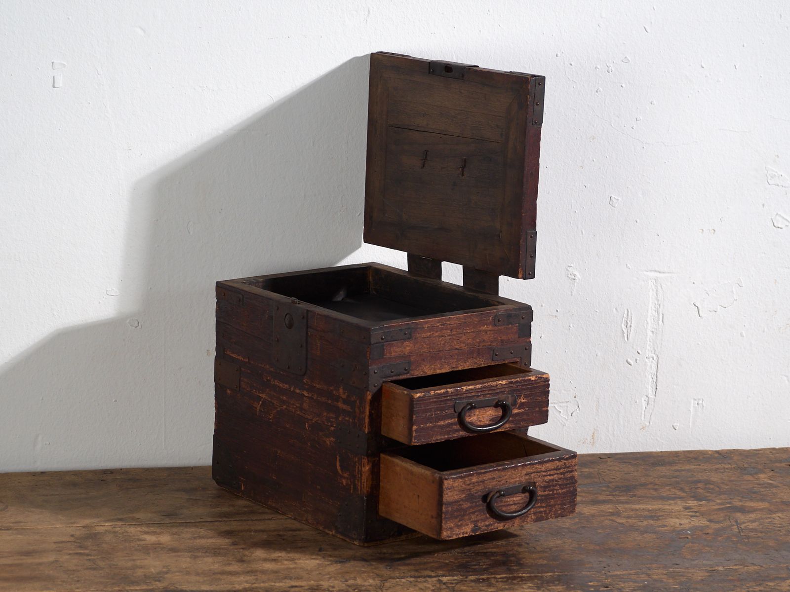 Japanese Ko Dansu With Hinged Lid And Drawers In Paulownia Wood, Meiji–Taishō Period, Circa 1868–1926 photo Furniture