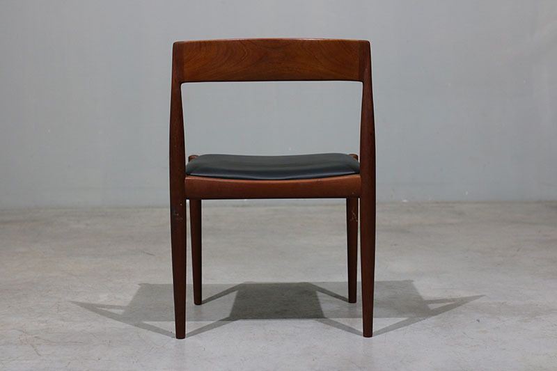 Set Of 6 Kai Kristiansen Model 4110 Chairs In Teak And Leather. photo vintage