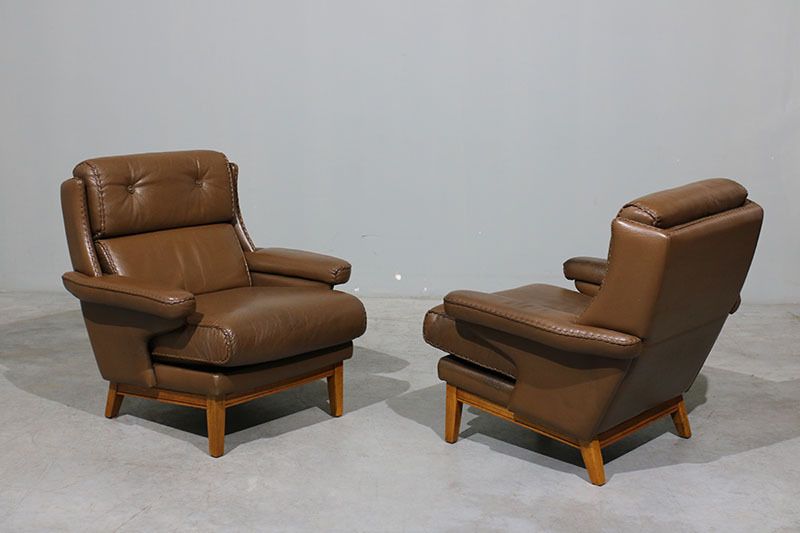 Pair Of Leather Armchairs Attributed To Aage Christiansen photo for sale