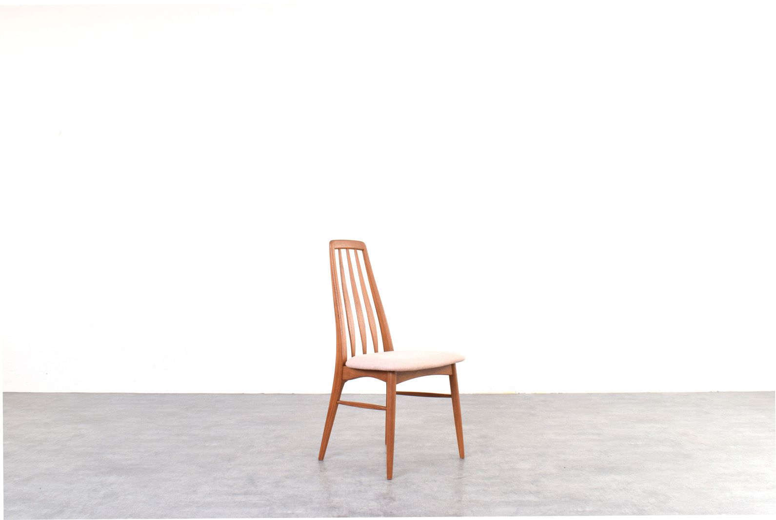 Mid Century Teak & Wool Eva Dining Chairs By Niels Koefoed For Koefoed Hornslet, 1960s, Set Of 4 photo for sale