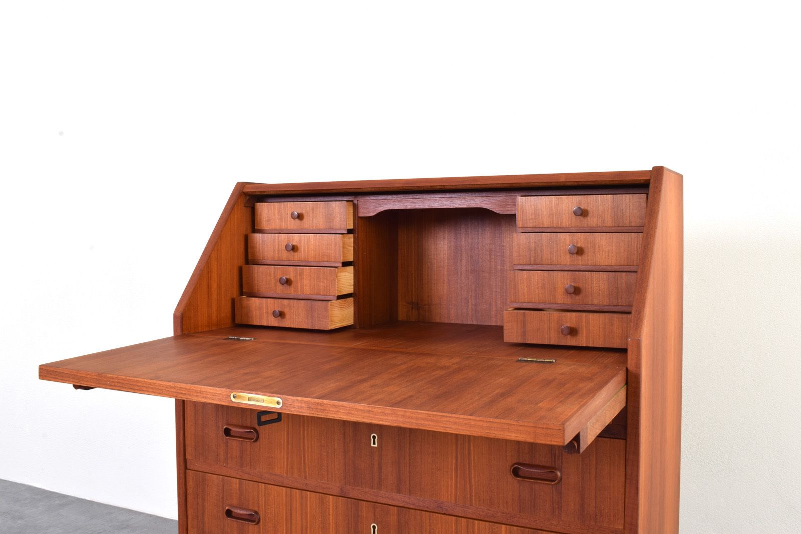 photo vinterior Mid Century Danish Teak Secretary, 1960s.
