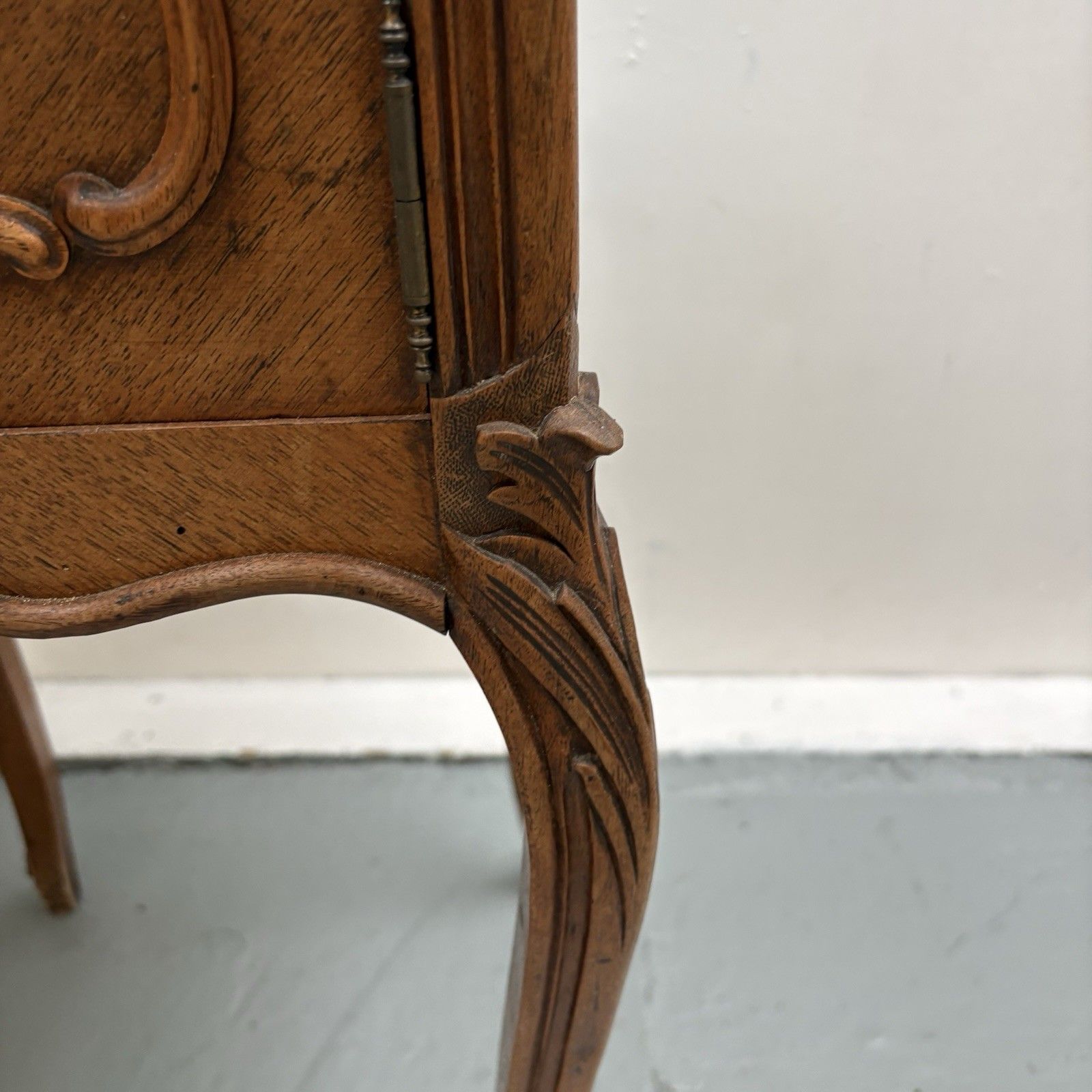 Antique French Louis XV Style Walnut & Marble Top Bedside Cabinet Nightstand photo Furniture