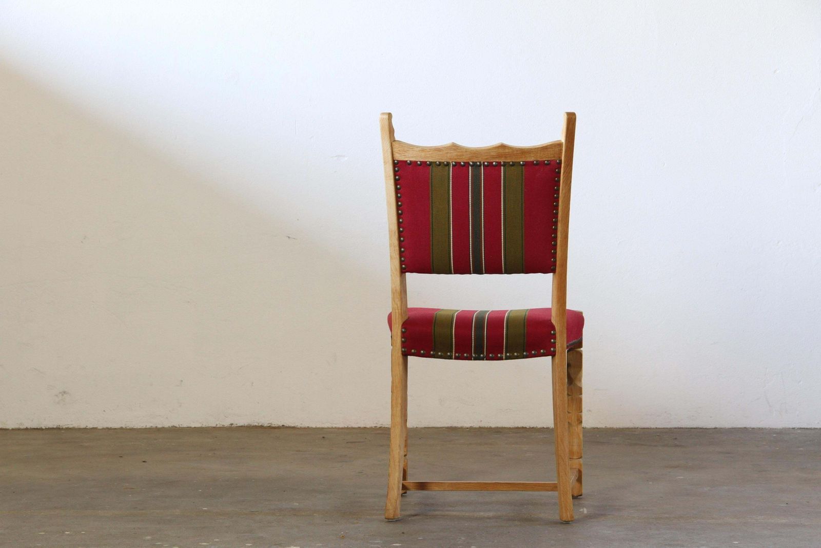 1540.0 Set Of 6 Vintage Brutalist Danish Oak Dining Chairs, Henning Kjærnulf Style '60s photo