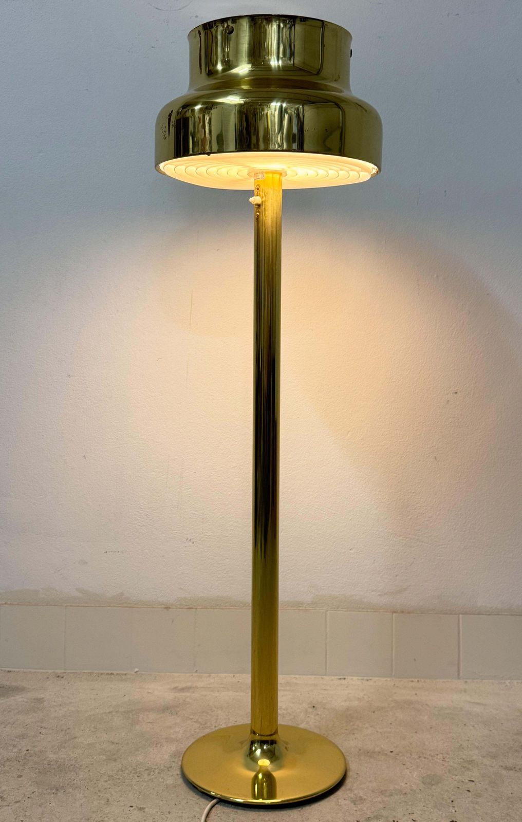 3151.0 Gold Floor Lamp Bumling By Anders Pehrson For Ateljé Lyktan photo