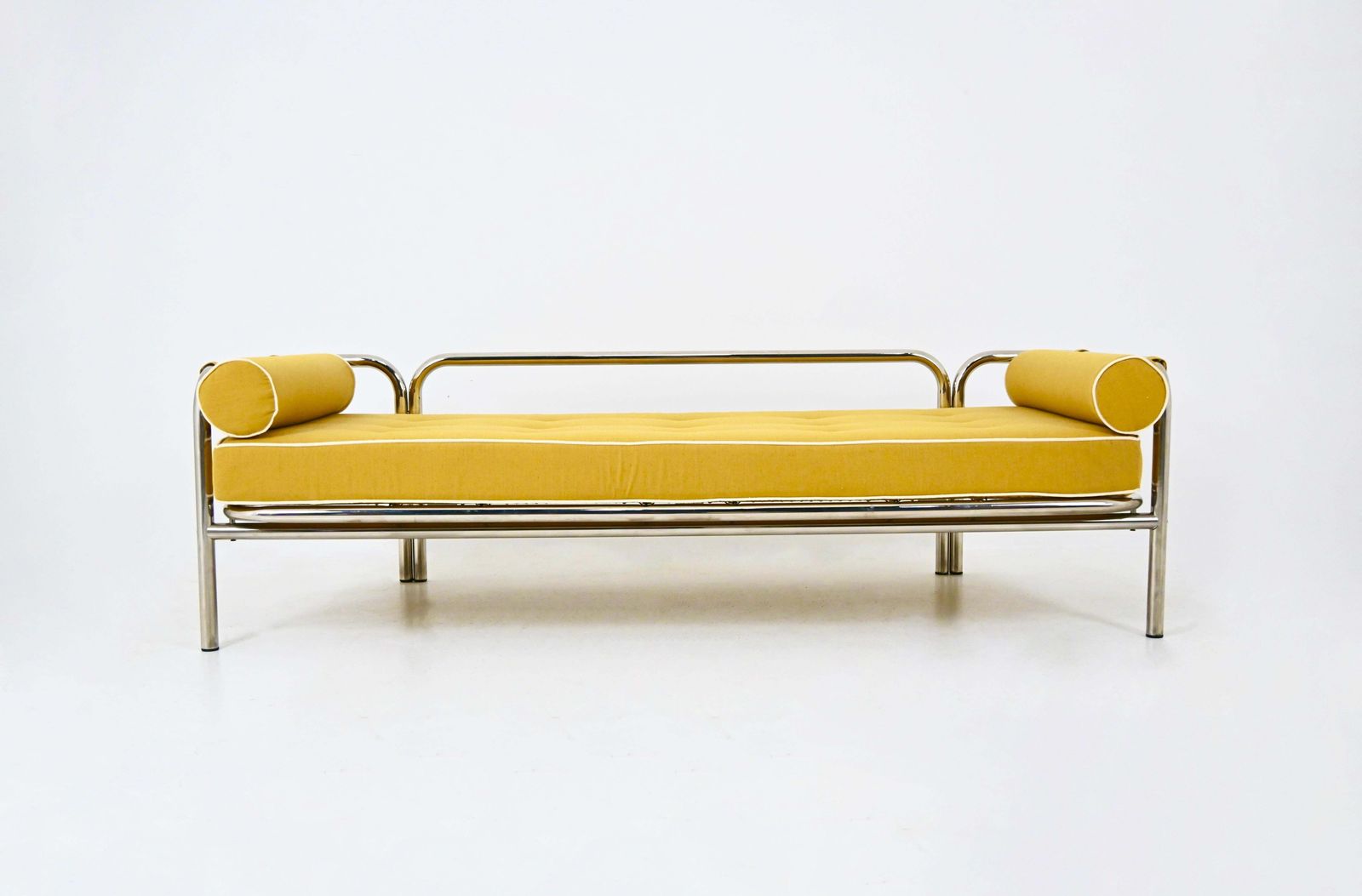 "Locus Solus" Daybed By Gae Aulenti For Poltronova, 1960s photo Home Decor