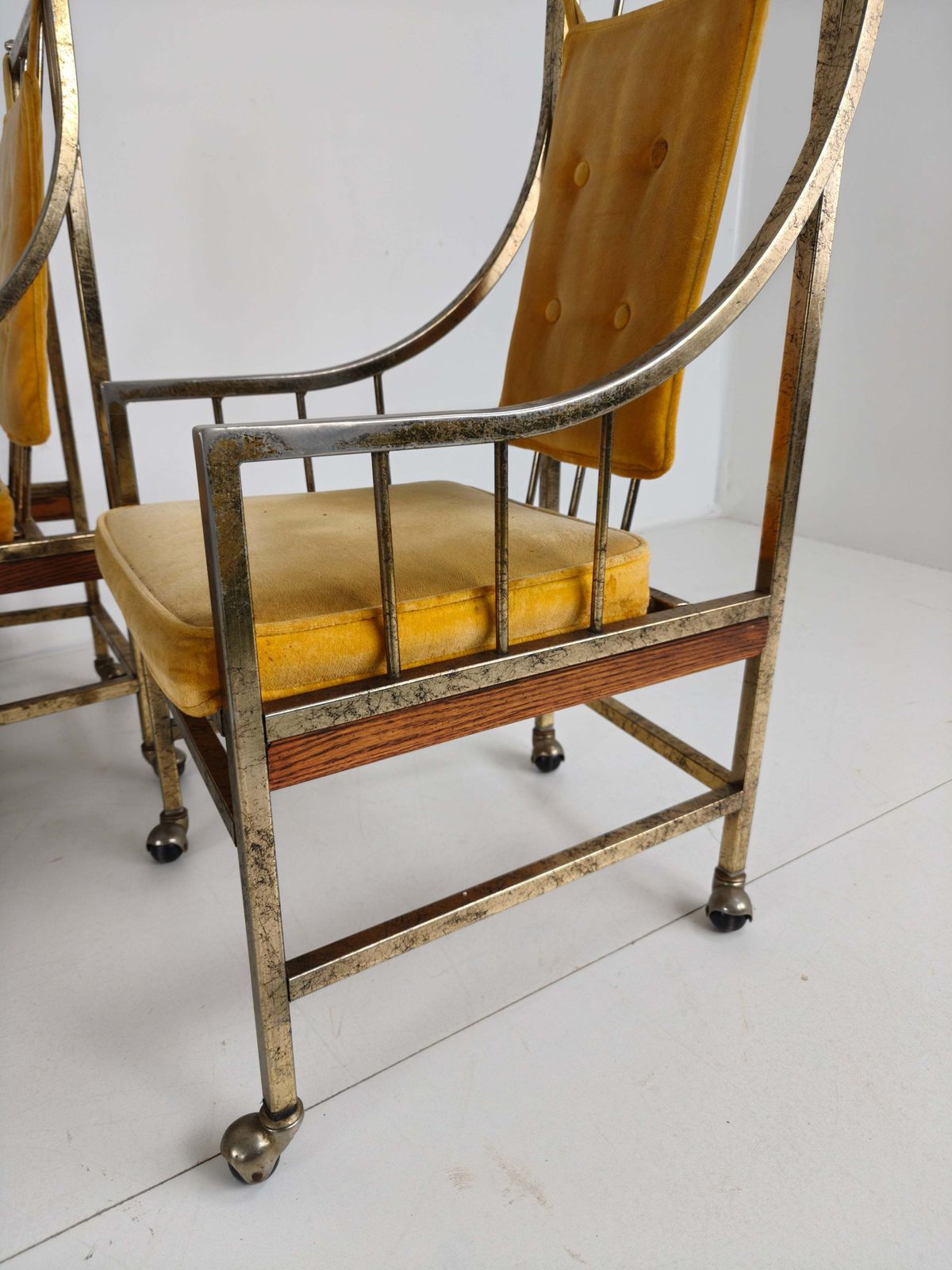 photo furniture Unique Set Of Mid Century Style Dining And Lounge Chairs – Gilded, Made Between 1940 1948 By Flanders Industries Inc, Fort Smith, Arkansas