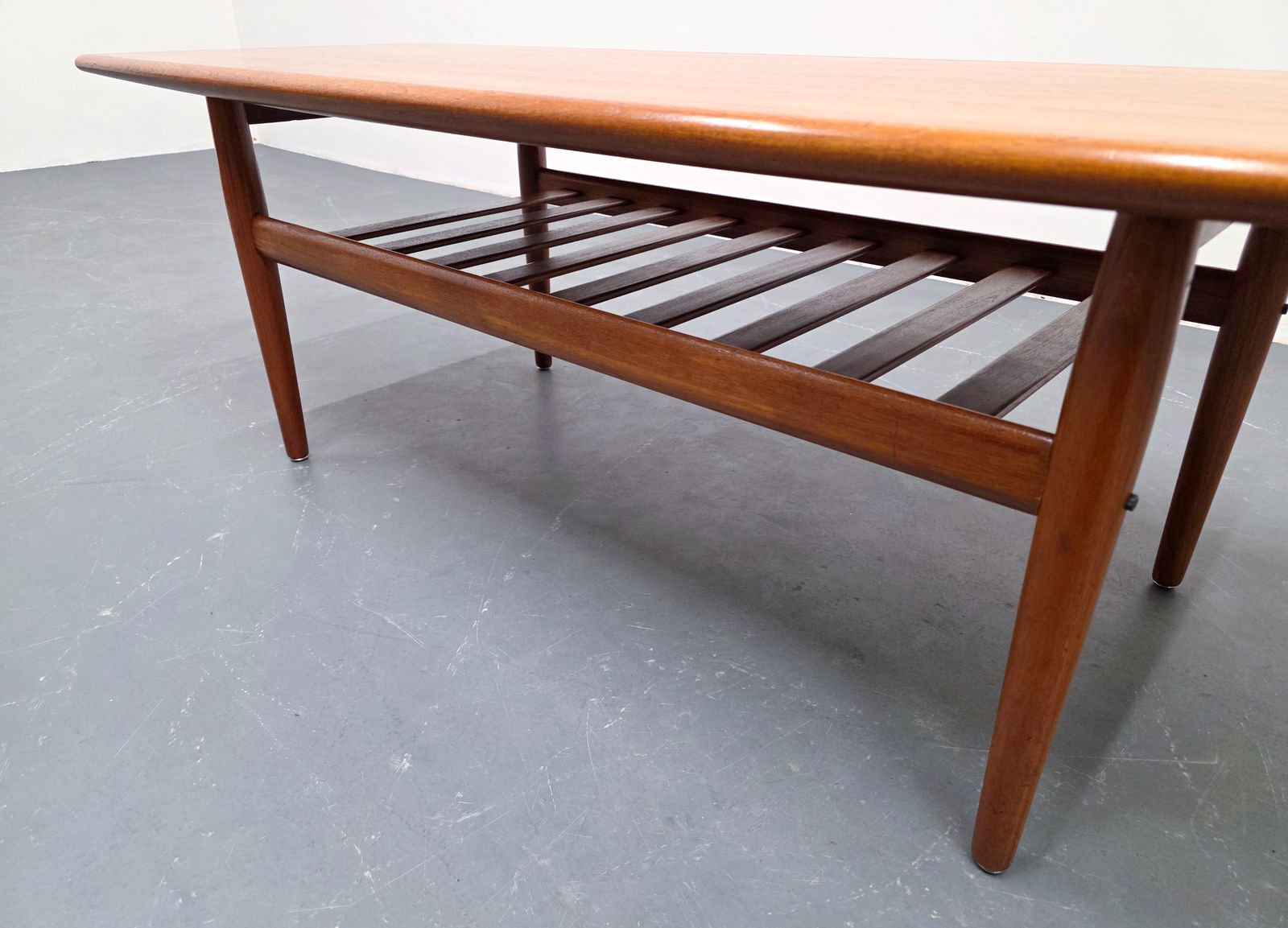 Grete Jalk For Glostrup – Teak Coffee Table, Denmark, 1960s photo vinterior