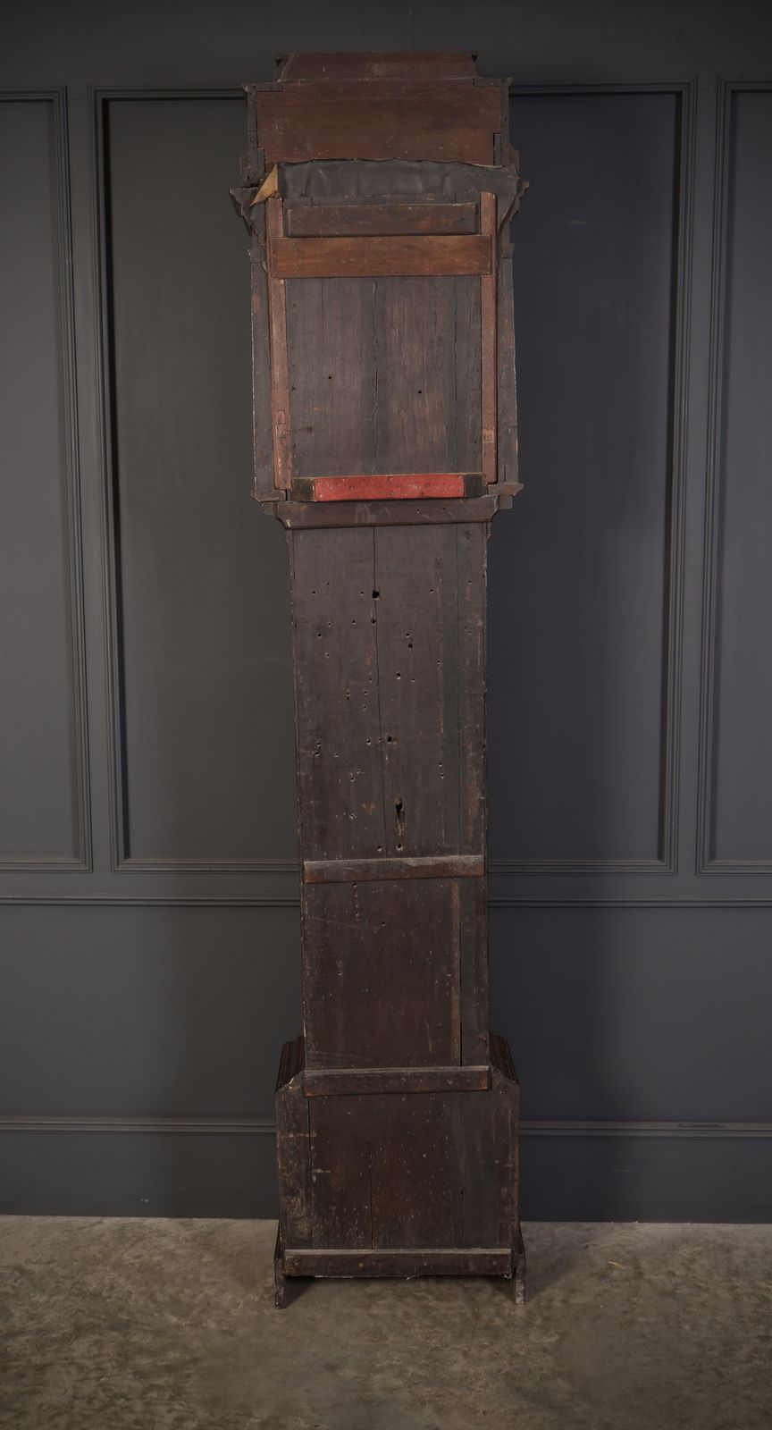 photo furniture 18th Century Walnut Grandfather Clock