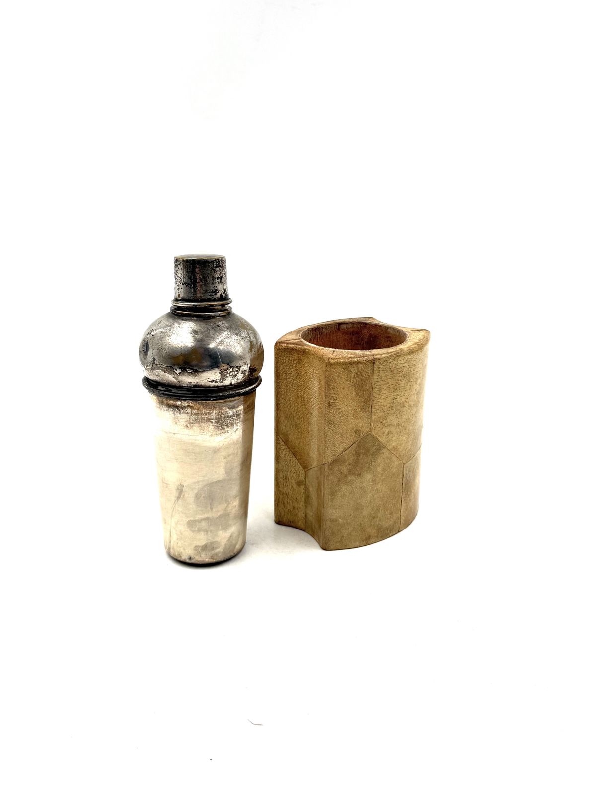 Mid Century Cream Parchment Cocktail Shaker, Aldo Tura Italy 1950s photo 260.0