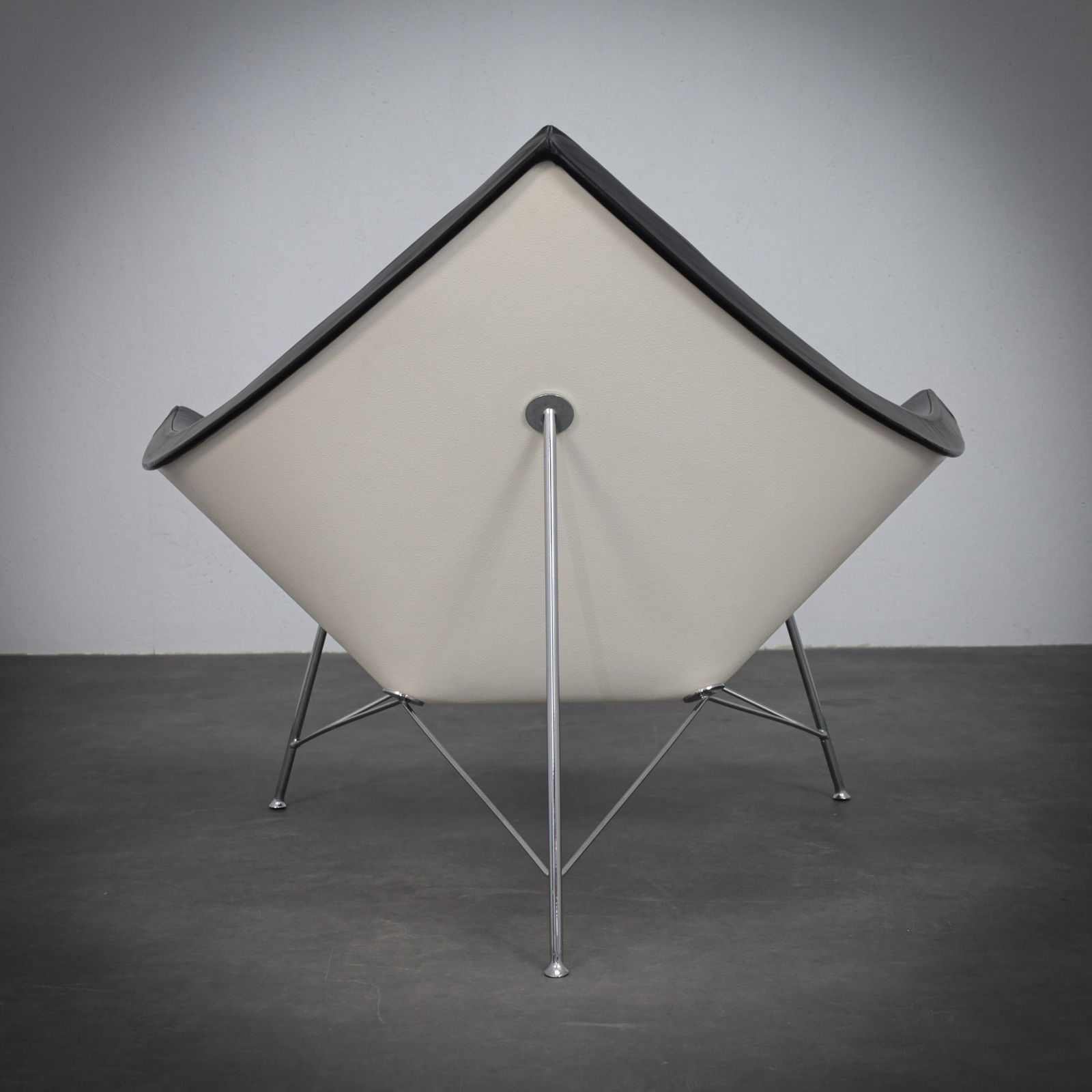 Coconut Lounge Chair In Leather By George Nelson For Vitra, 1955 photo Furniture