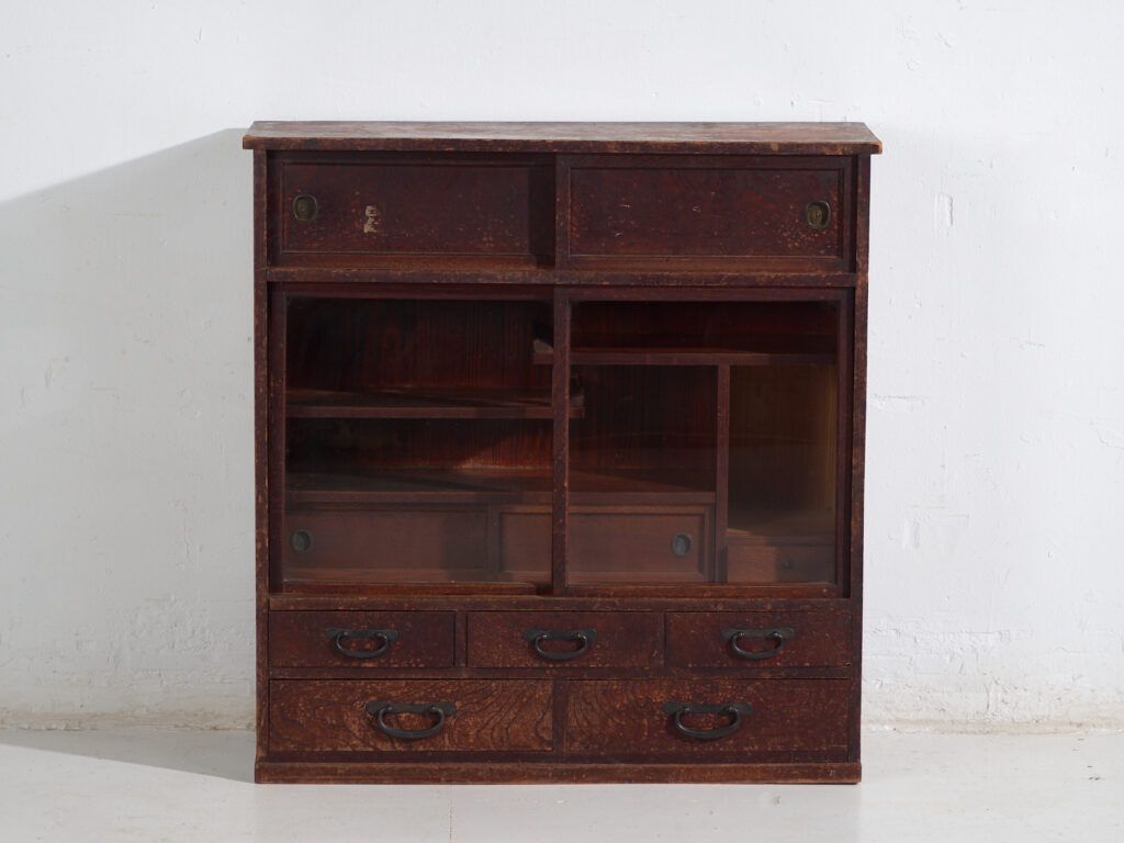 Antique Japanese Tea Cabinet (Cha Tansu) With Glass Sliding Doors – Taisho / Showa – Circa 1920–1950 photo vinterior