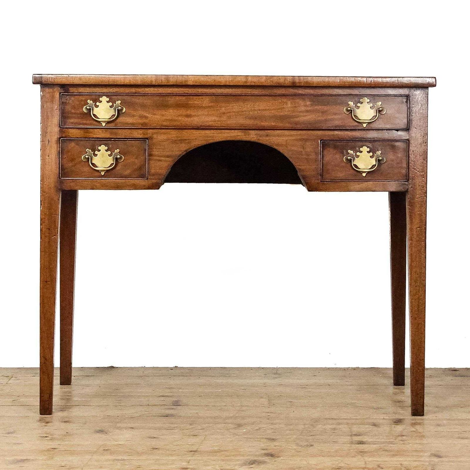 Antique George III Mahogany Lowboy Side Table | Antique Tables | Antique Furniture | Antique Side Table