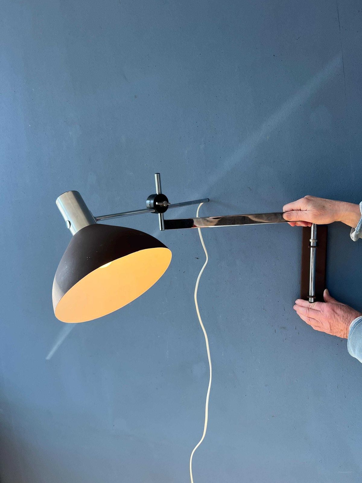 Dijkstra Swivel Arm Mid Century Wall Lamp With Brown Shade
