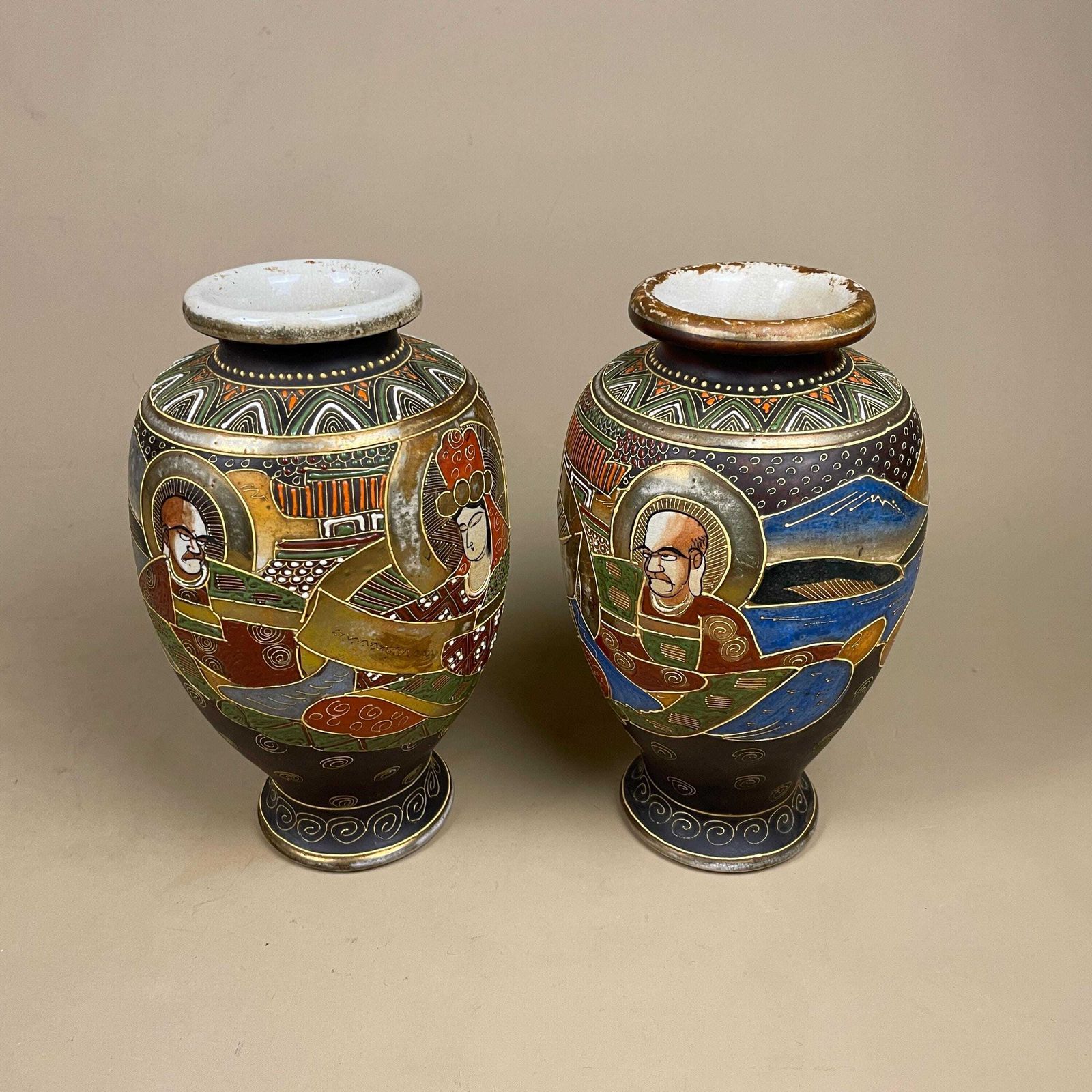 Pair Of 2 Antique Oriental Japanese Ceramic Porcelain Hand Painted Vase Pattern Decorative Vintage Asian Old Colourful Set Mantle Vases