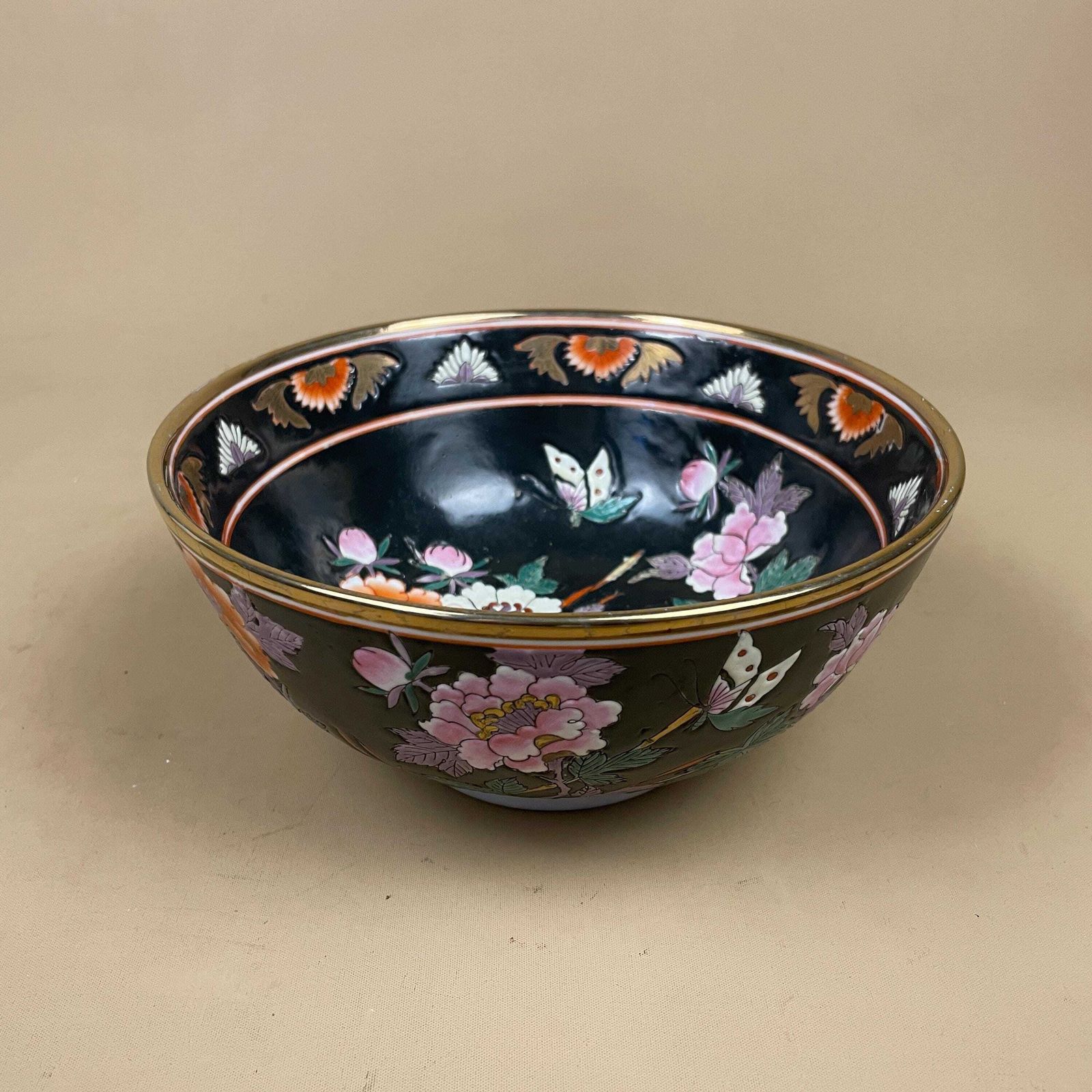 Oriental Ceramic Hand Painted Floral Bowl Plate Japanese Decorative Asian Round Porcelain Black Pink 20cm Hand Painted Display Antique photo for sale