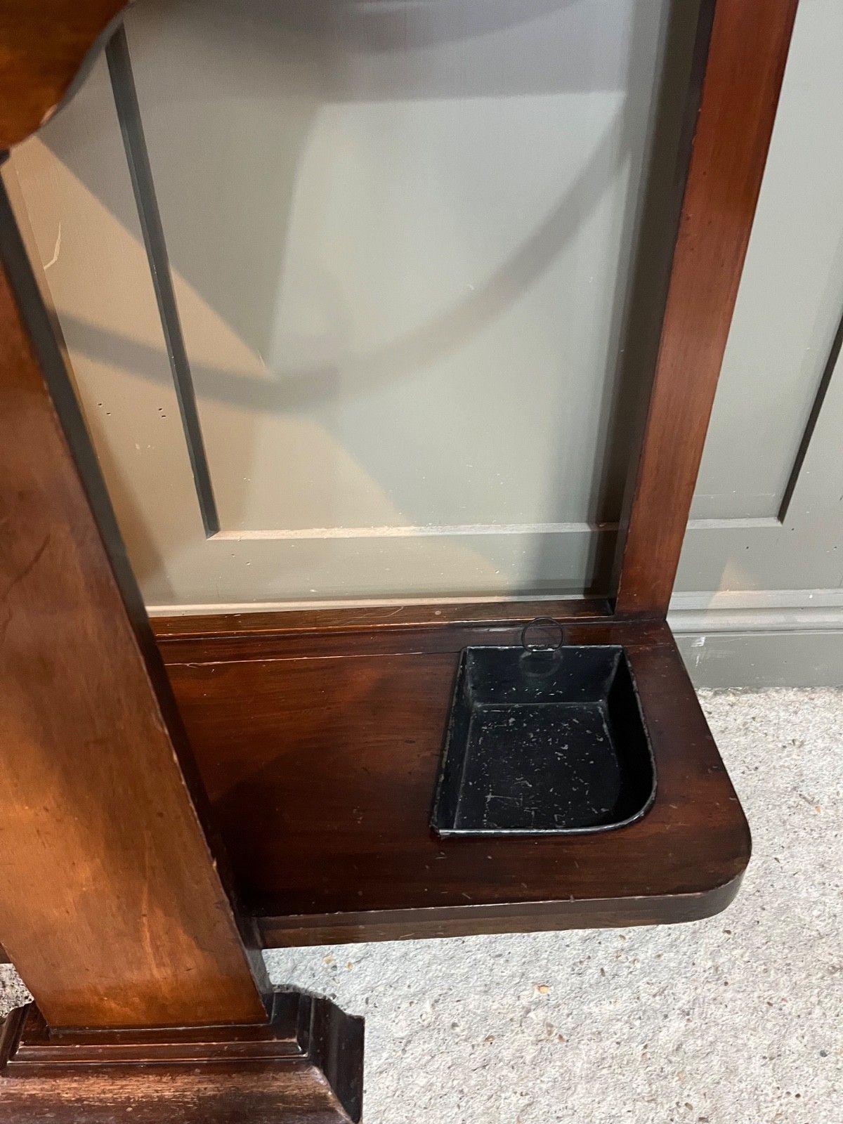 Antique Hall Stand/Coat Stand Scottish Hunting Lodge Style Delivery Available photo vinterior