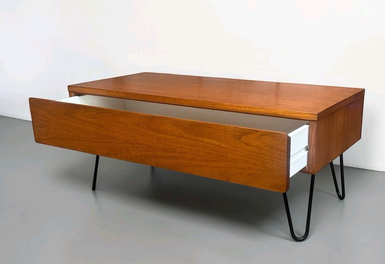 Teak Beaver And Tapley Coffee Table Media Unit Hair Pin Legs C1970s photo for sale