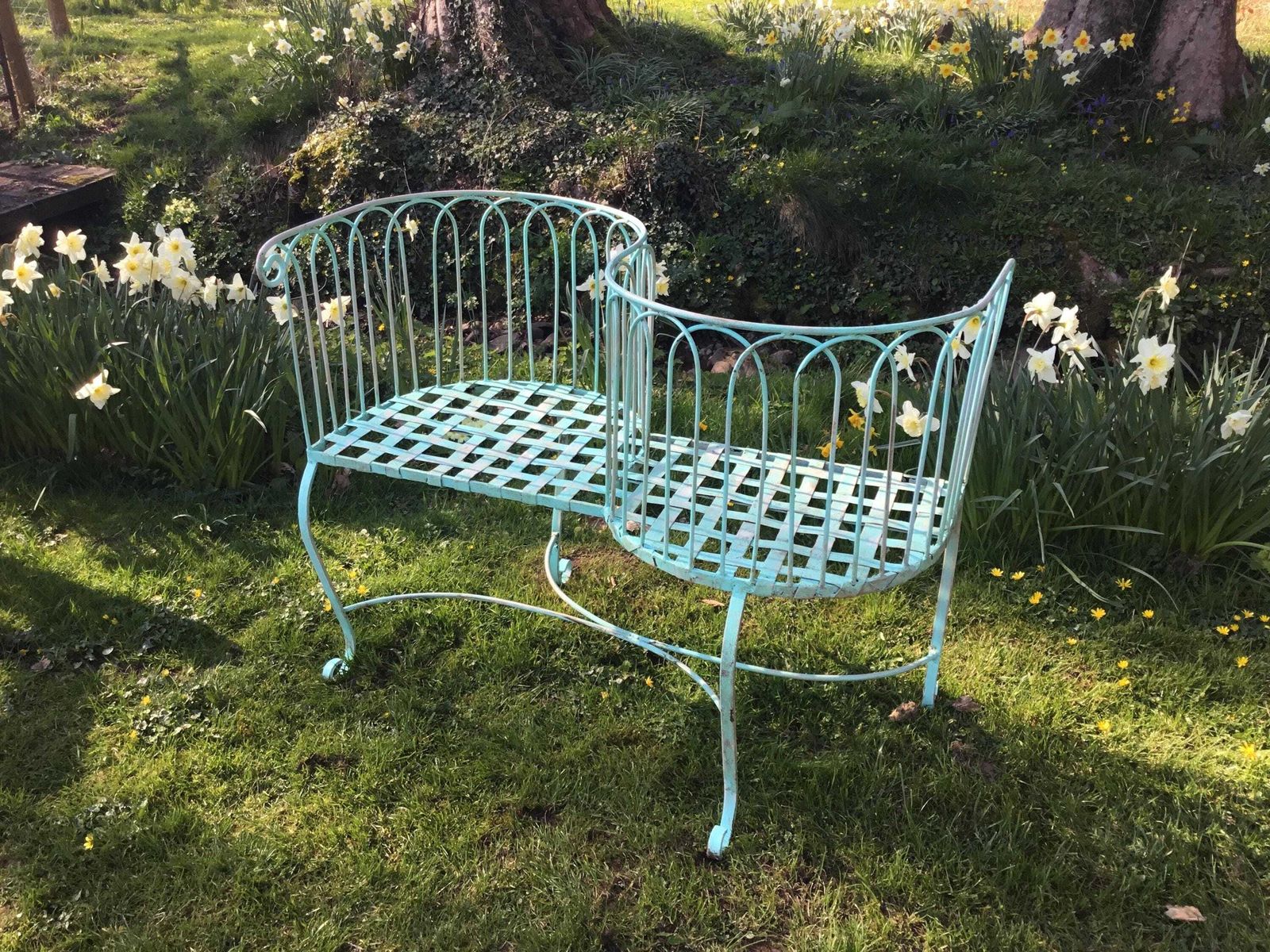 Vintage Decorative Wrought Iron Love Seat/Conversation Garden Bench photo 745.0