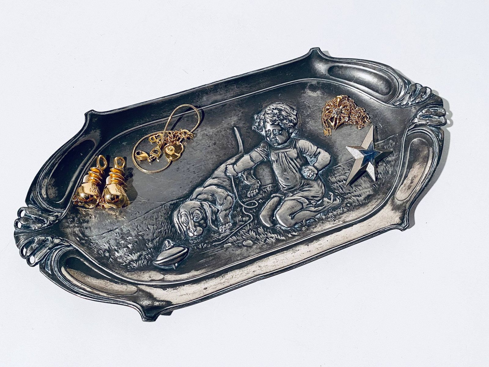 Wmf Art Nouveau Pewter Plate Tray With Child Playing With Dog Motif / 1910s photo Home Decor