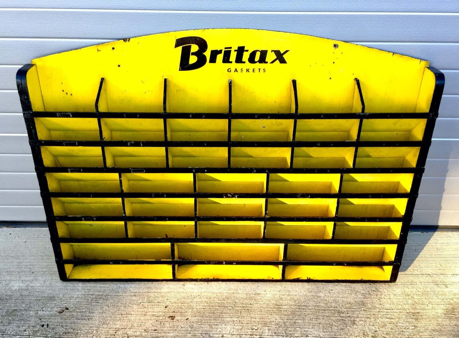 Antique Advertising Britax Gaskets Storage Rack Garage Display Cabinet C.1950 photo vinterior