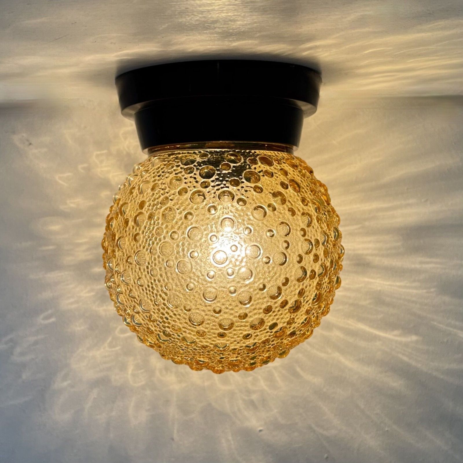 Mid Century Design Bolle Glazen Plafondlamp / Wandlamp, Jaren 1970 photo furniture