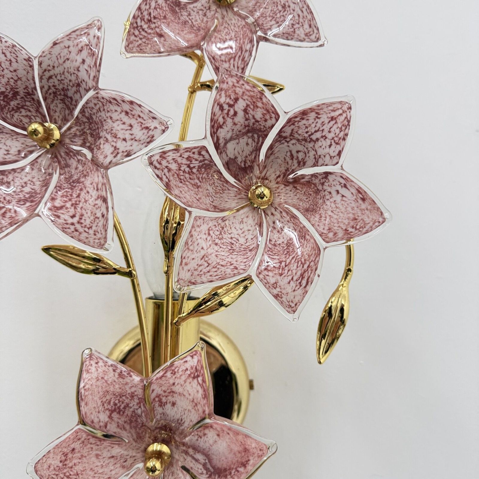 Mid Century Design Murano Roze Glazen Bloem Wandlamp, Jaren 1970 photo Verlichting