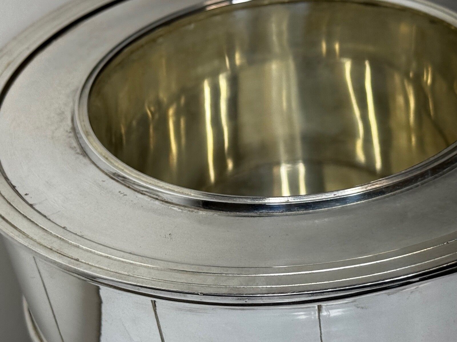 photo vinterior Set Regency Revival Style Lion Barrel Silver Plate Xmas Champagne Bucket Coolers