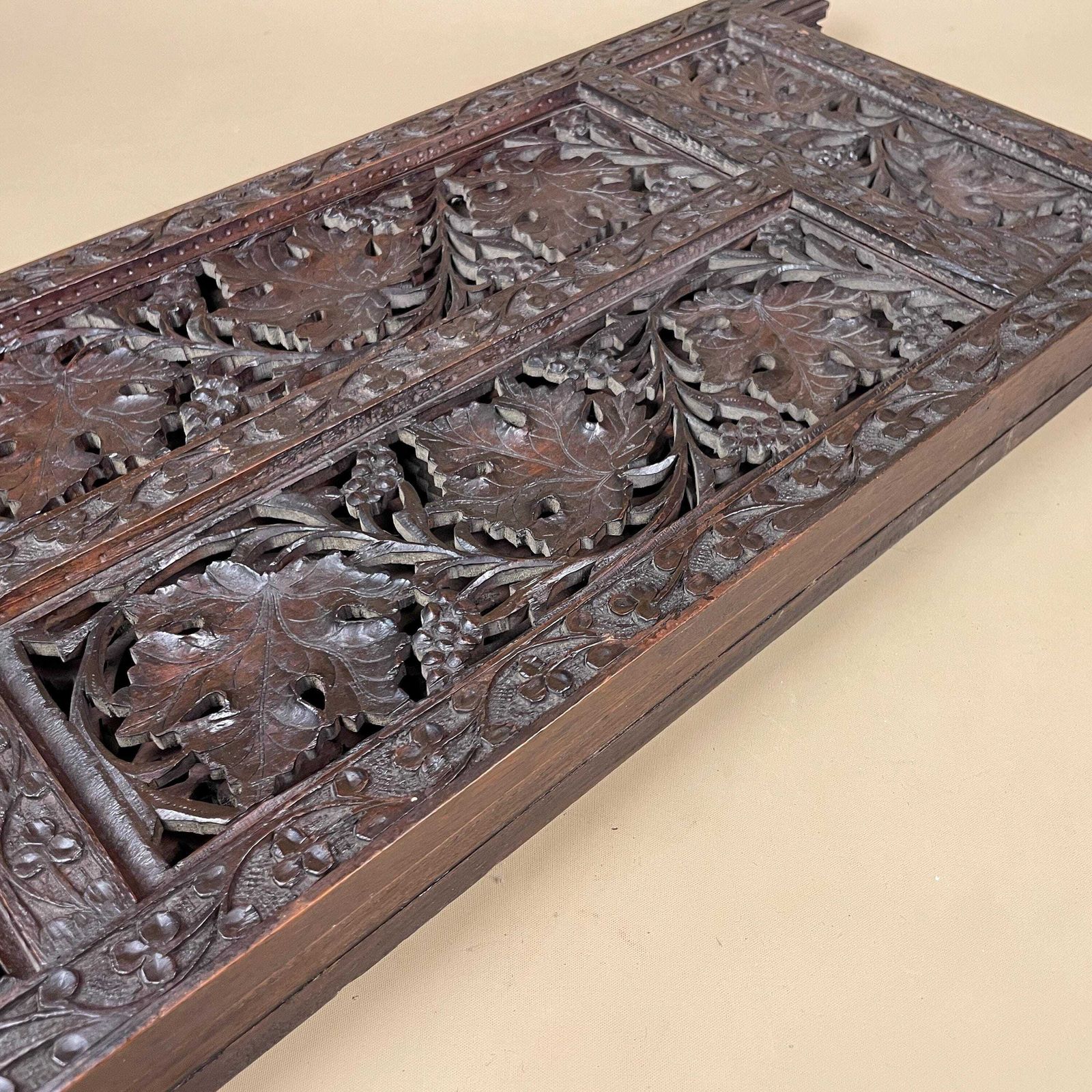 photo vinterior Indian Hand Carved Wood Folding Screen Floral Panels Small Area Divider Antique Wooden Intricate