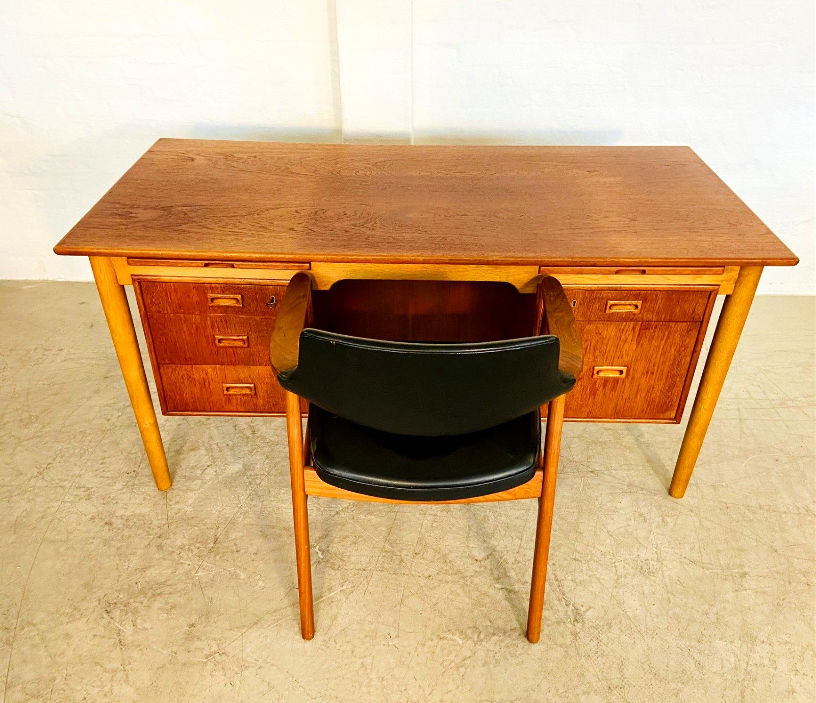 Vintage Retro Danish Teak And Oak Desk By Borge Mogensen For Soborg photo furniture