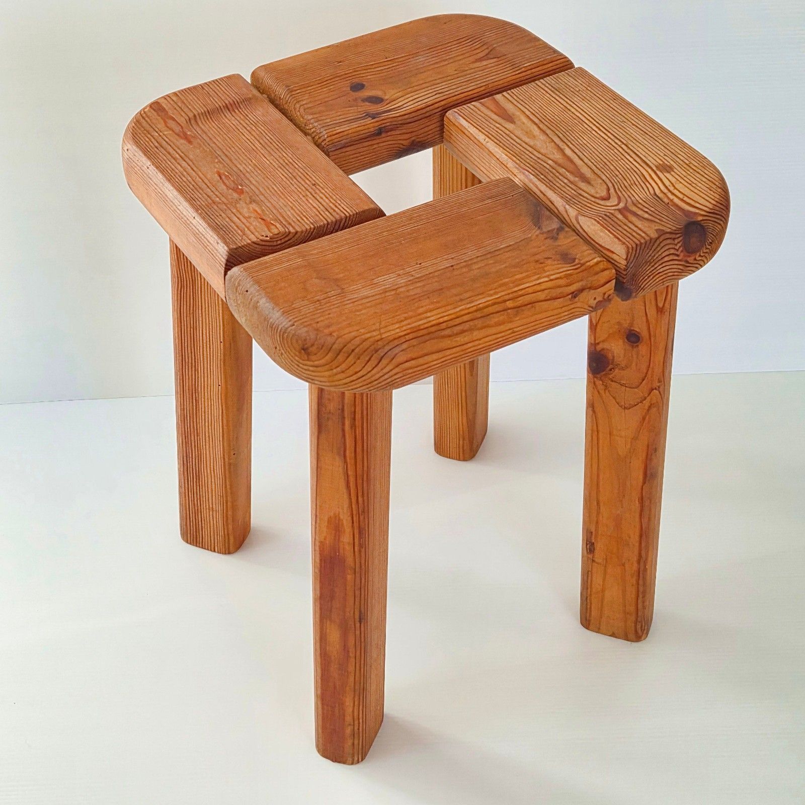 Vintage Swedish Scandinavian 1950 Olof Ottelin Pine Stool For Finnsauna