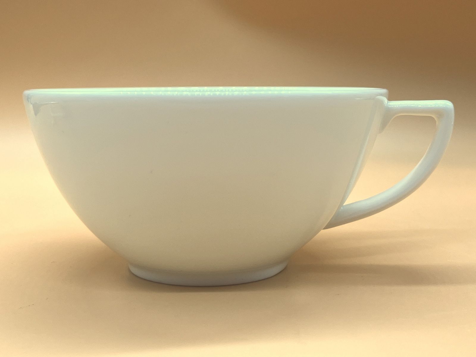 Jasper Conran For Wedgwood China White Large Breakfast Cup And Saucer Duo In Original Box. photo buy