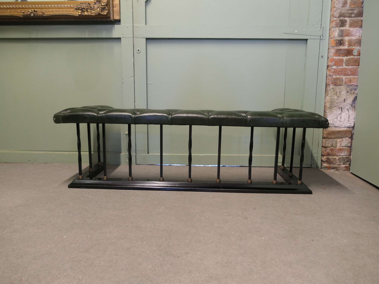 Brass And Iron Club Fender Buttoned Leather Fire Side Seat