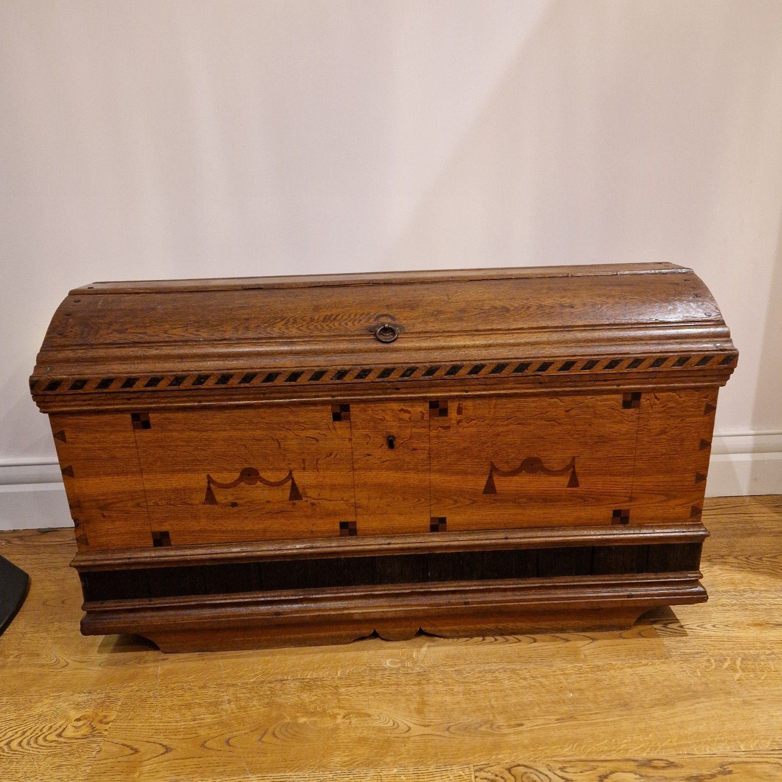 Antique 18th Century Dutch Oak Coffer – Chevron Inlays & Original Iron Handles photo Furniture