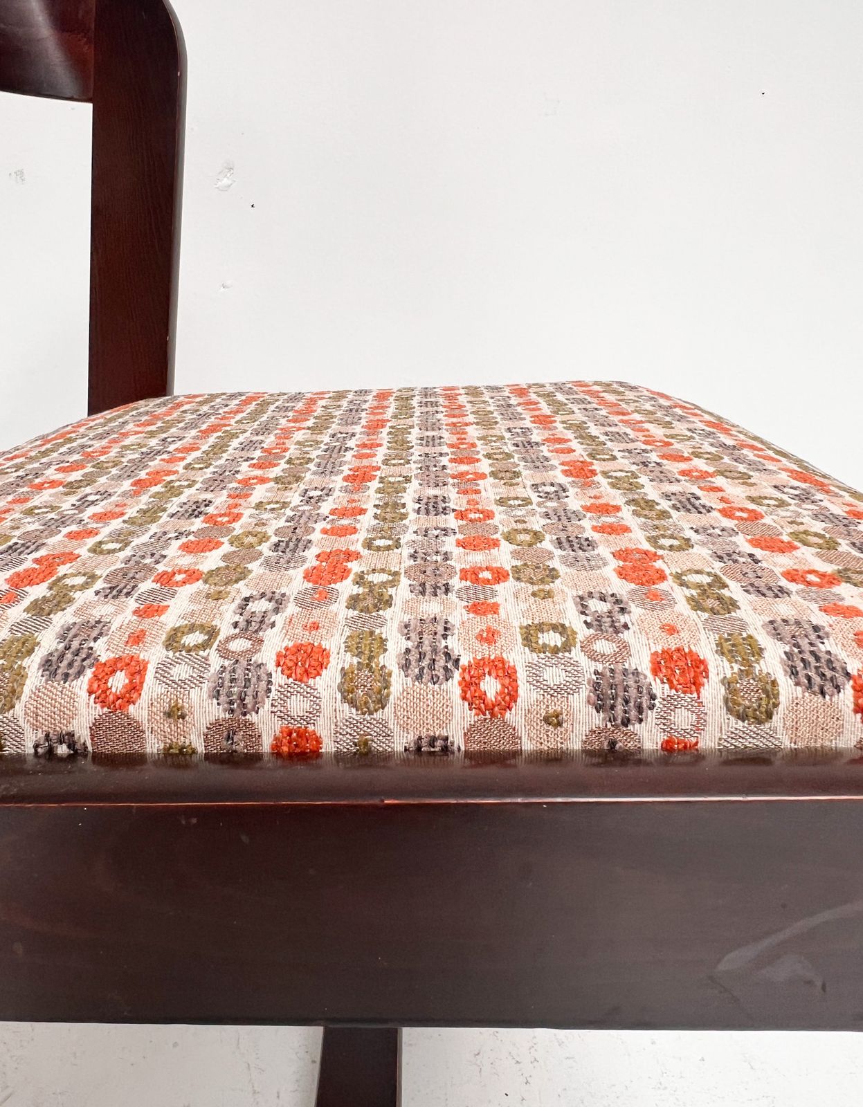 photo furniture Set Of 4 Reupholstered Chairs By Willy Rizzo, 1960s