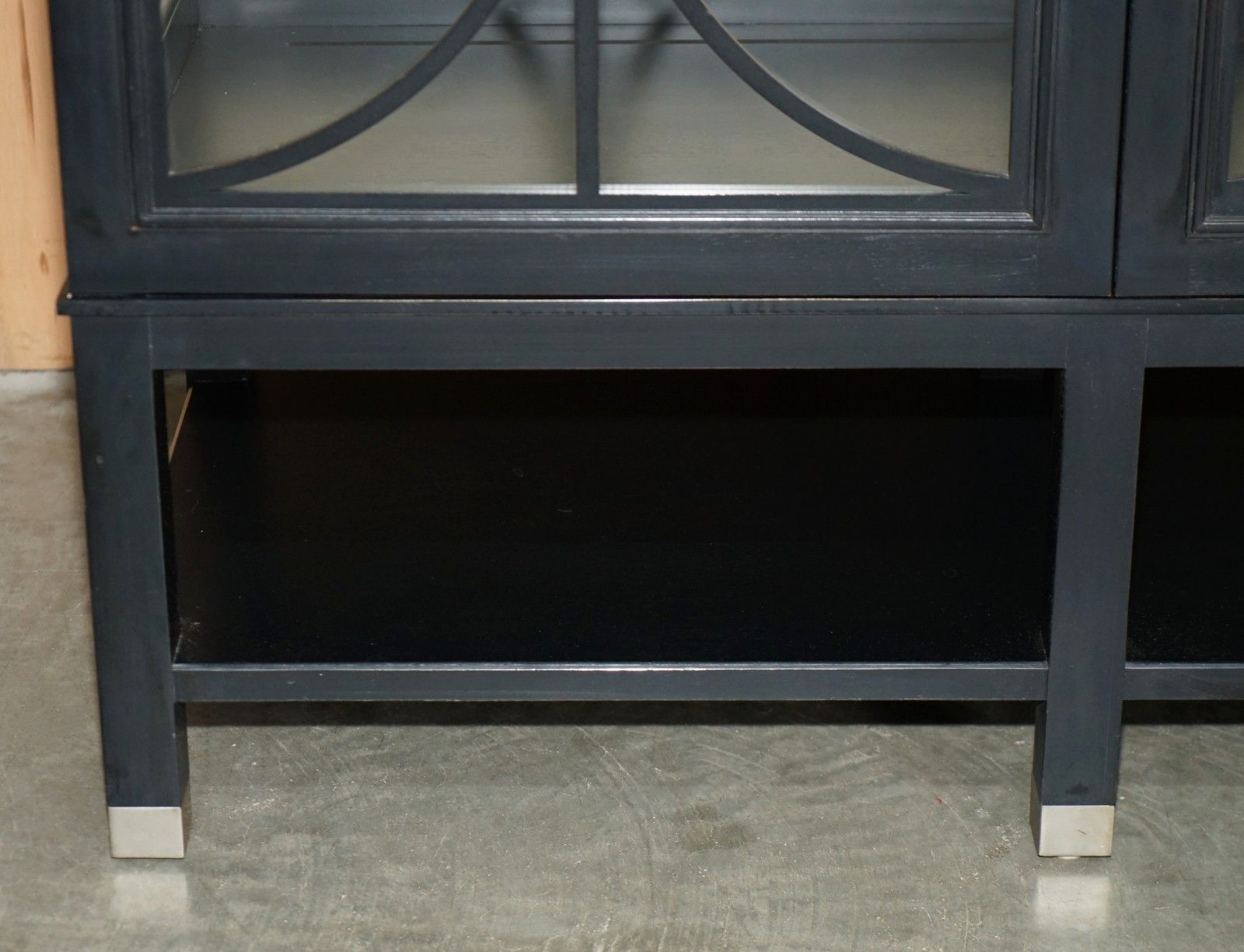 Ralph Lauren Bel Air Collection Glazed Illiminated Display Cabinet Bookcase photo buy