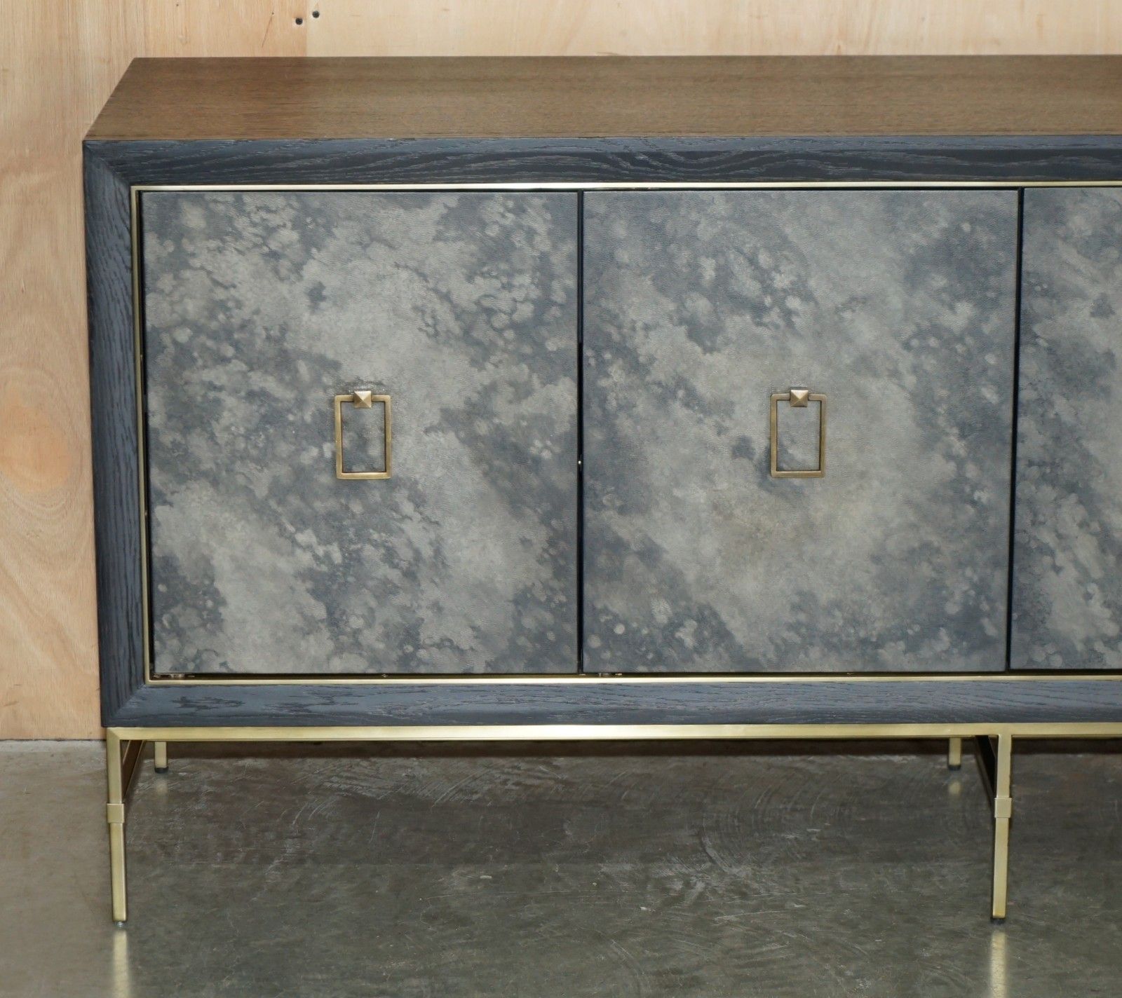 Rrp £3095 Andrew Martin Edith Charcoal & Bronzed Sideboard Storage Drink Cabinet photo Furniture
