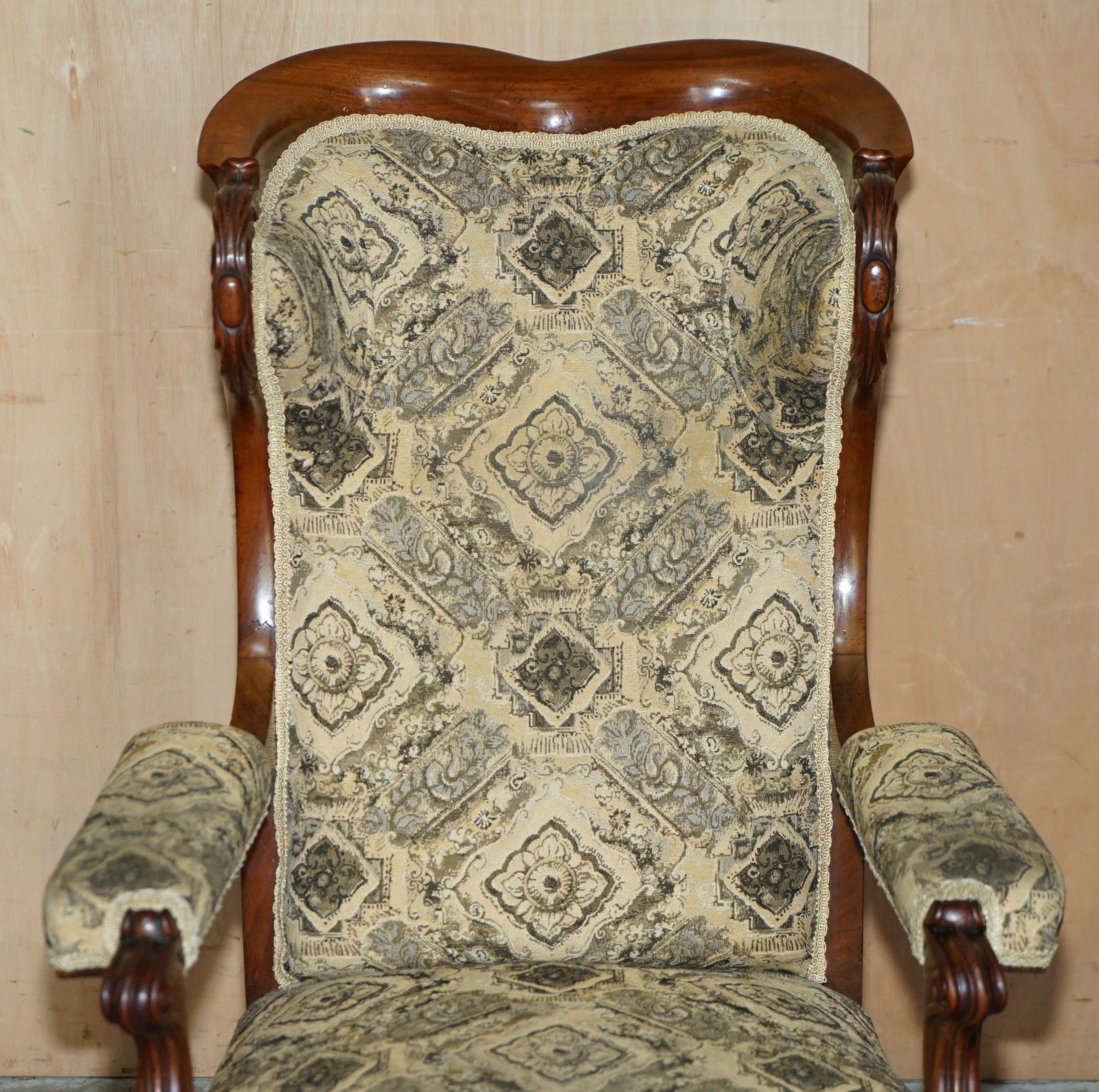 Fine Antique Victorian Hand Carved Library Reading Wingback Show Framed Armchair photo for sale