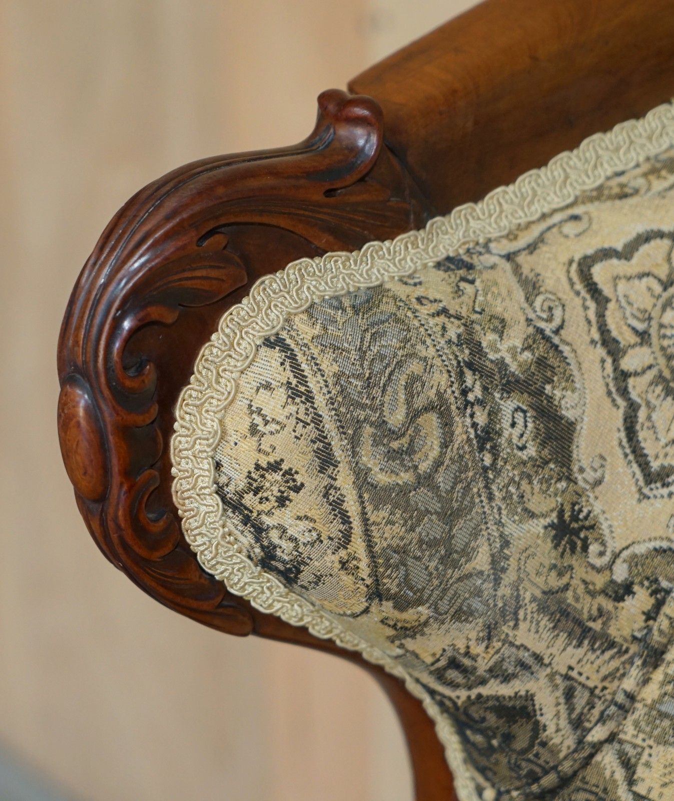Fine Antique Victorian Hand Carved Library Reading Wingback Show Framed Armchair photo 2350.0