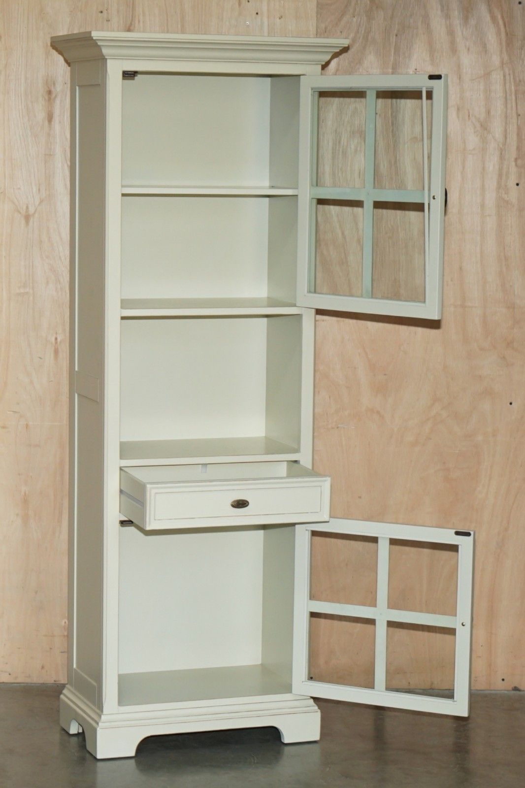 1395.0 Lovely Decorative Cream French Country Display Cabinet Cupboard With Drawer photo