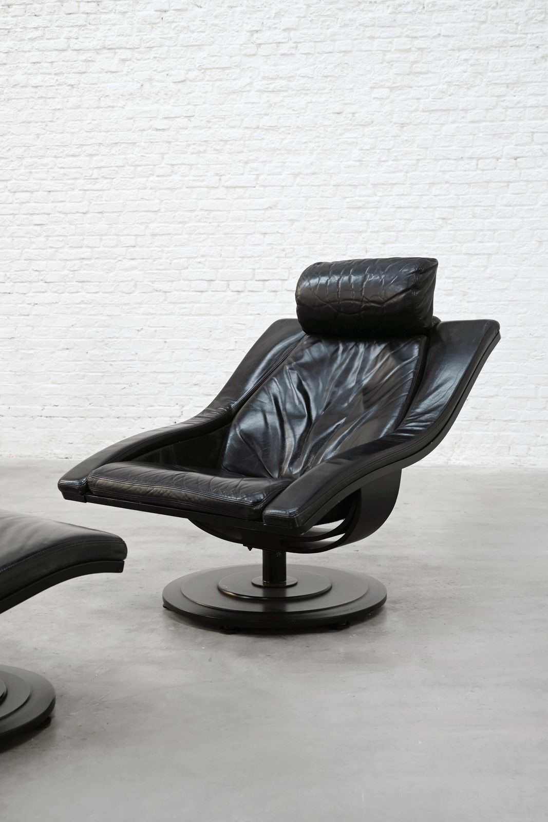 Swivel Lounge Chair And Ottoman By Takashi Okamura For Nelo Möbel Sweden photo 2819.0