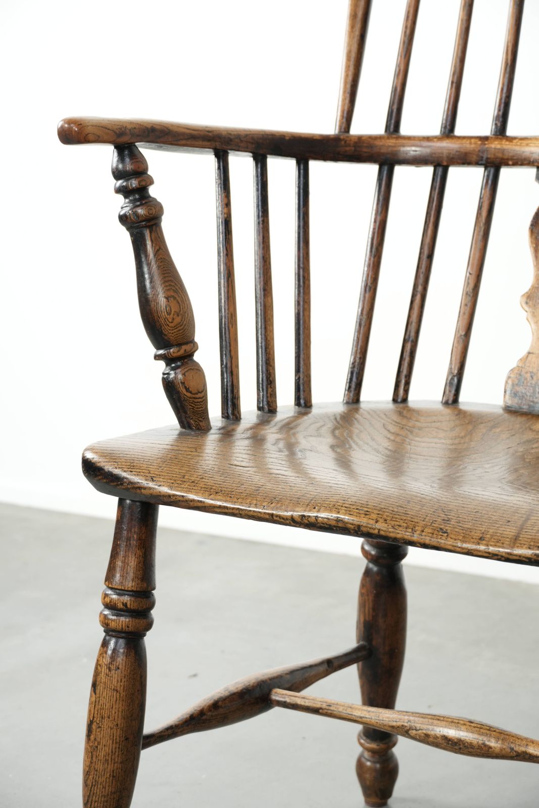 photo for sale Elegant Antique English Early 19th Century Windsor Highback Chair With A Beautiful Patina And Stunning Colors.