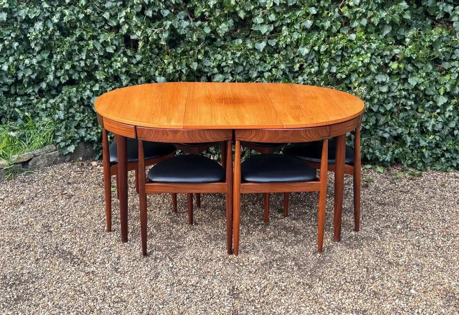 Vintage ‘Roundette’ Dining Table & Six Chairs By Hans Olsen For Frem Rojle
