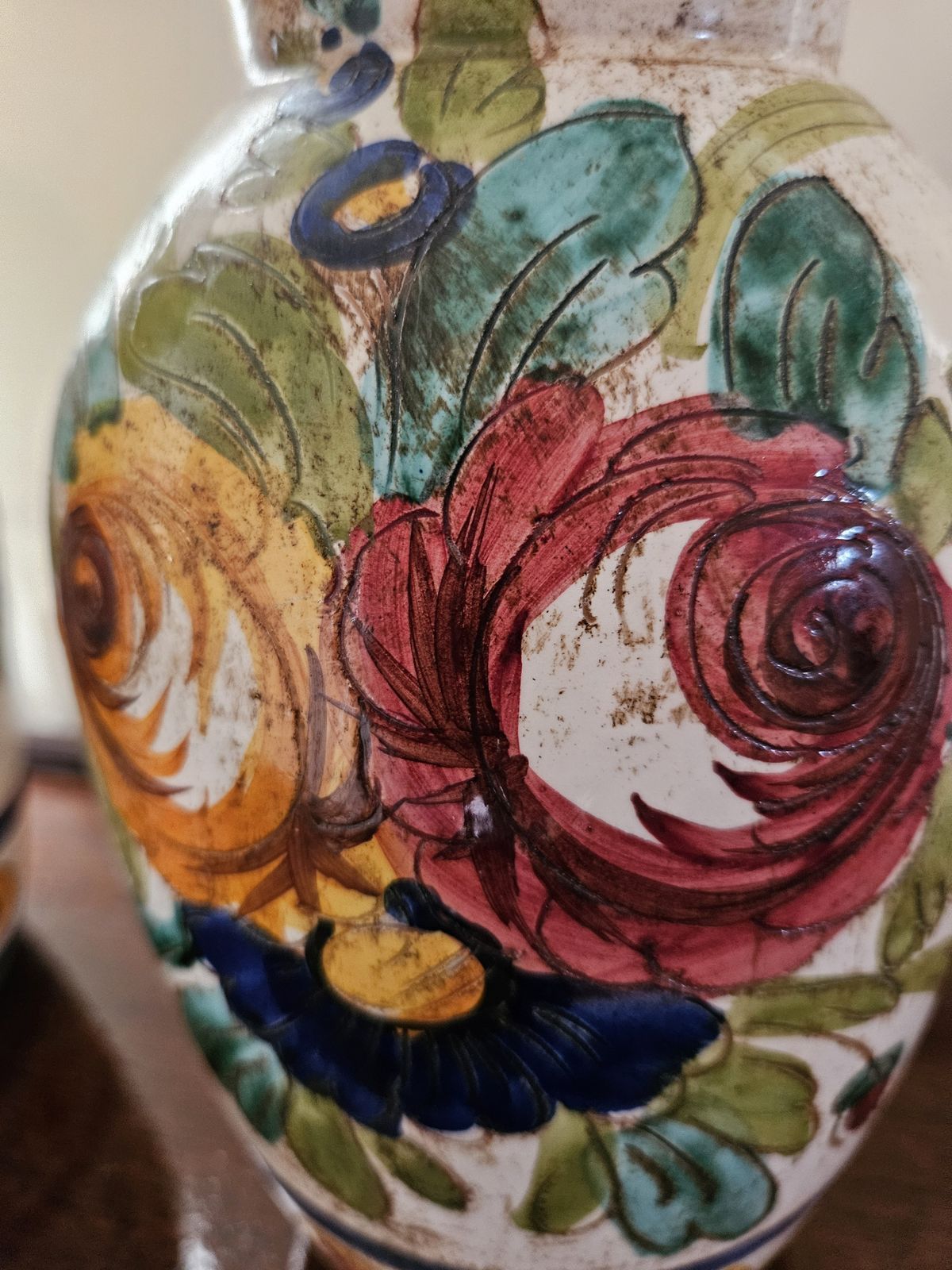 Vintage Italian Pair Of Majolica Vases Floral Painted Decorative photo for sale