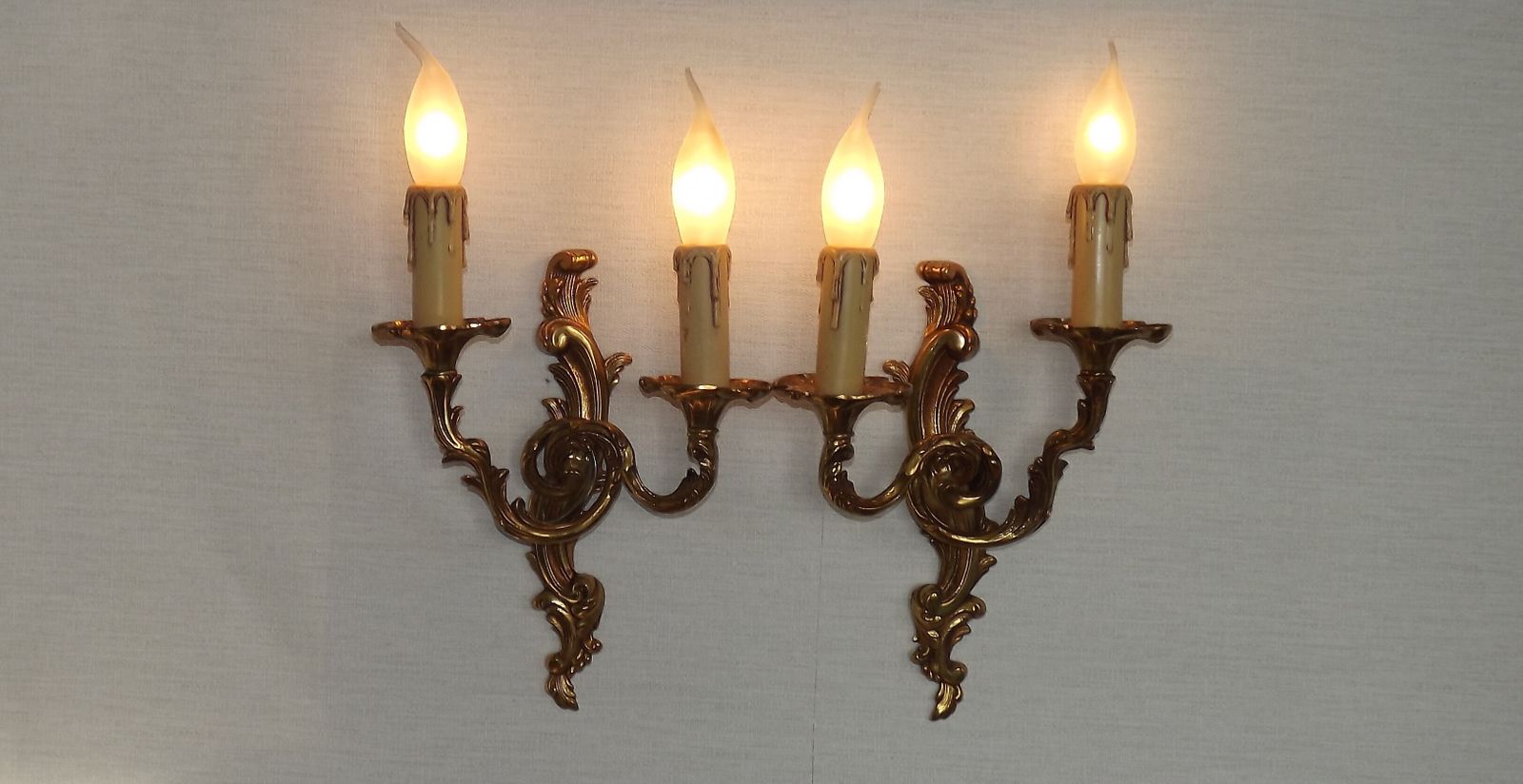 Stylish  Pair Of Vintage French Bronze Double Wall Sconces With Acanthus Leaf Detail 5765 photo for sale