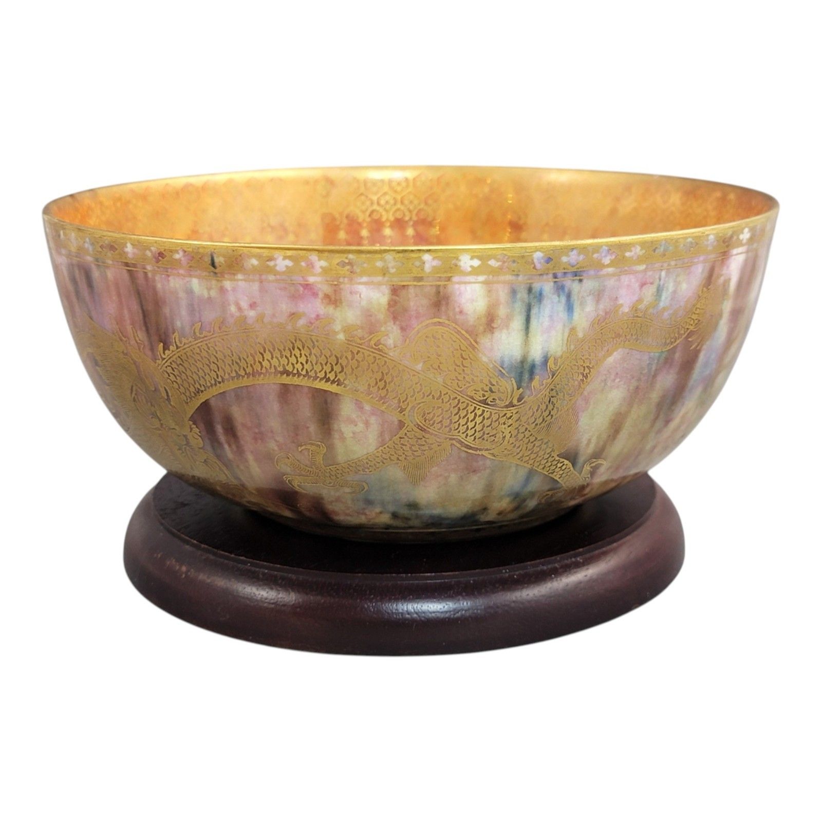 Edwardian Daisy Makeig Jones Wedgwood Porcelain Large Lustre Bowl, Z4823 C. 1915 photo furniture